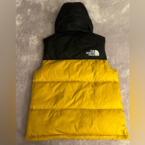 XS North Face Men's 1996 Retro Nuptse Vest Black and Yellow fits women too - Picture 2 of 7